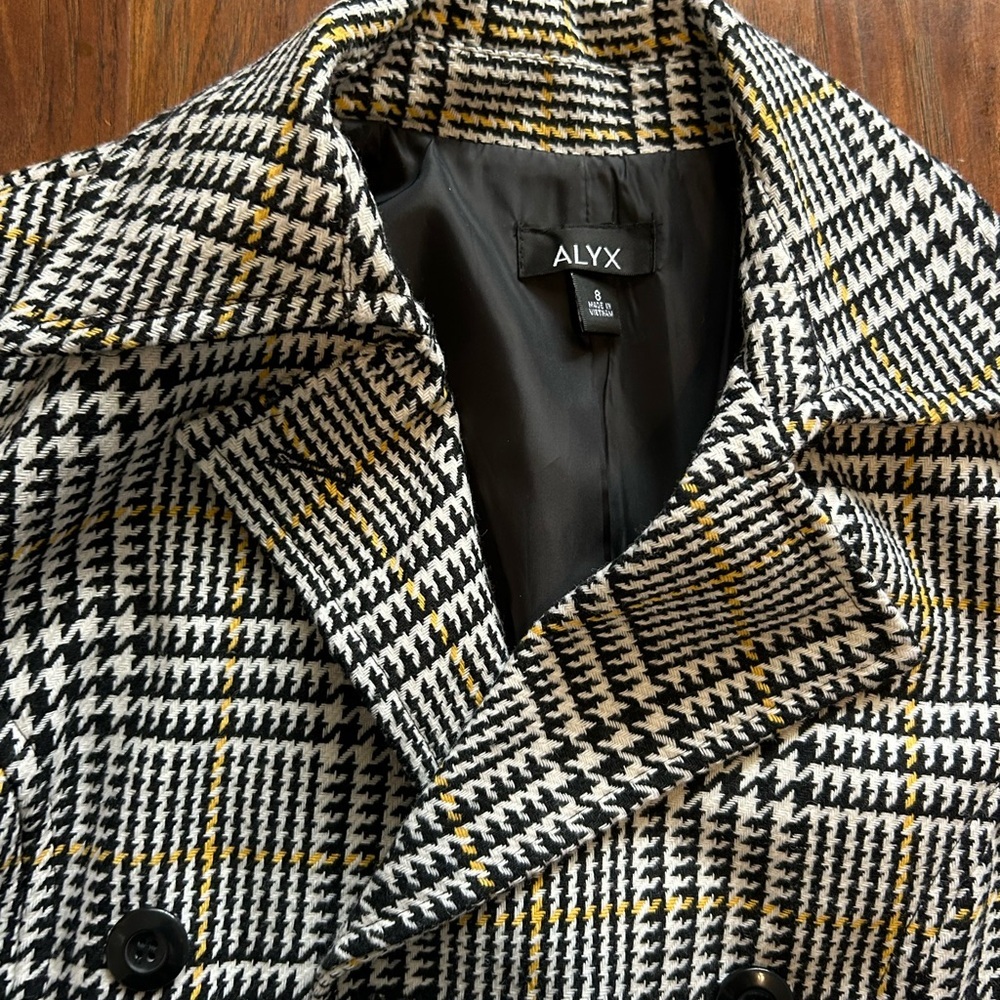 Women’s Black and White Plaid Peacoat Jacket - Picture 4 of 6